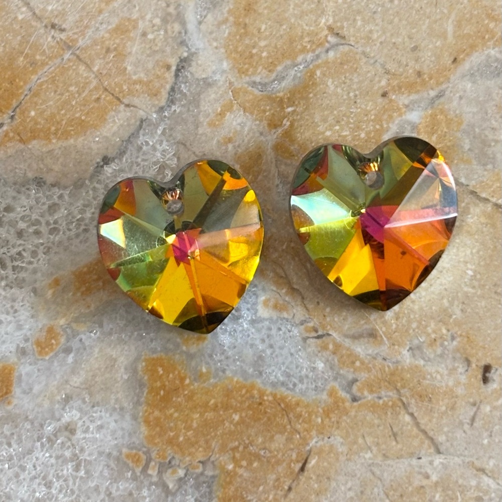 Lot of 2 Vintage Swarovski Hearts top drilled Crystal beads Volcano 12MM ❤️❤️